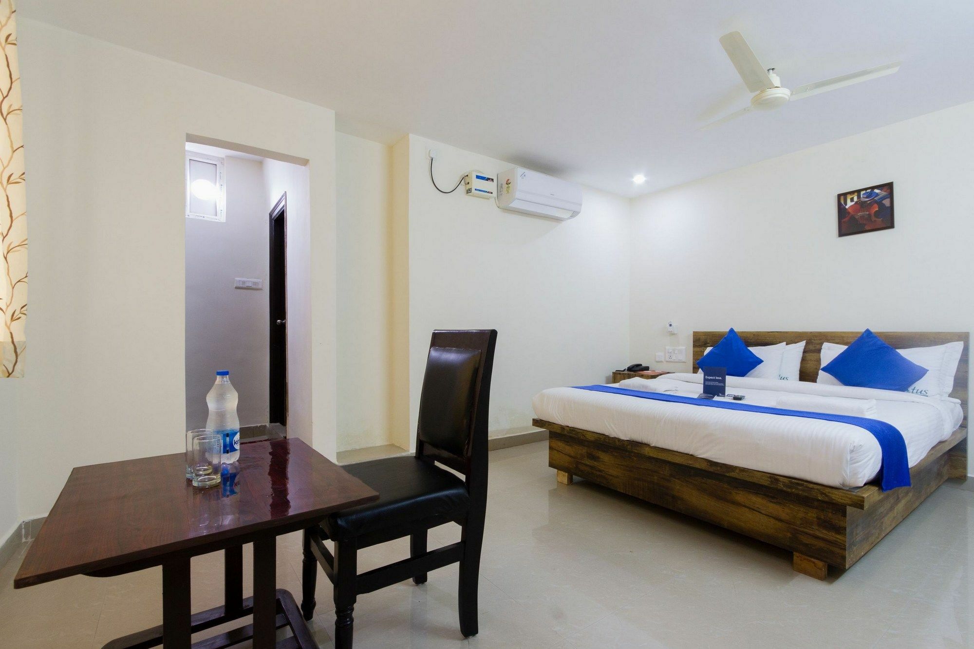 Hanvi Inn Hyderabad Eksteriør billede